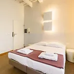 Palazzotto Pitti By Mmega