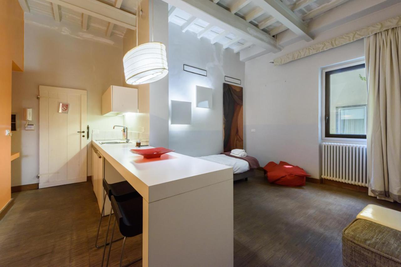 Palazzotto Pitti By Mmega