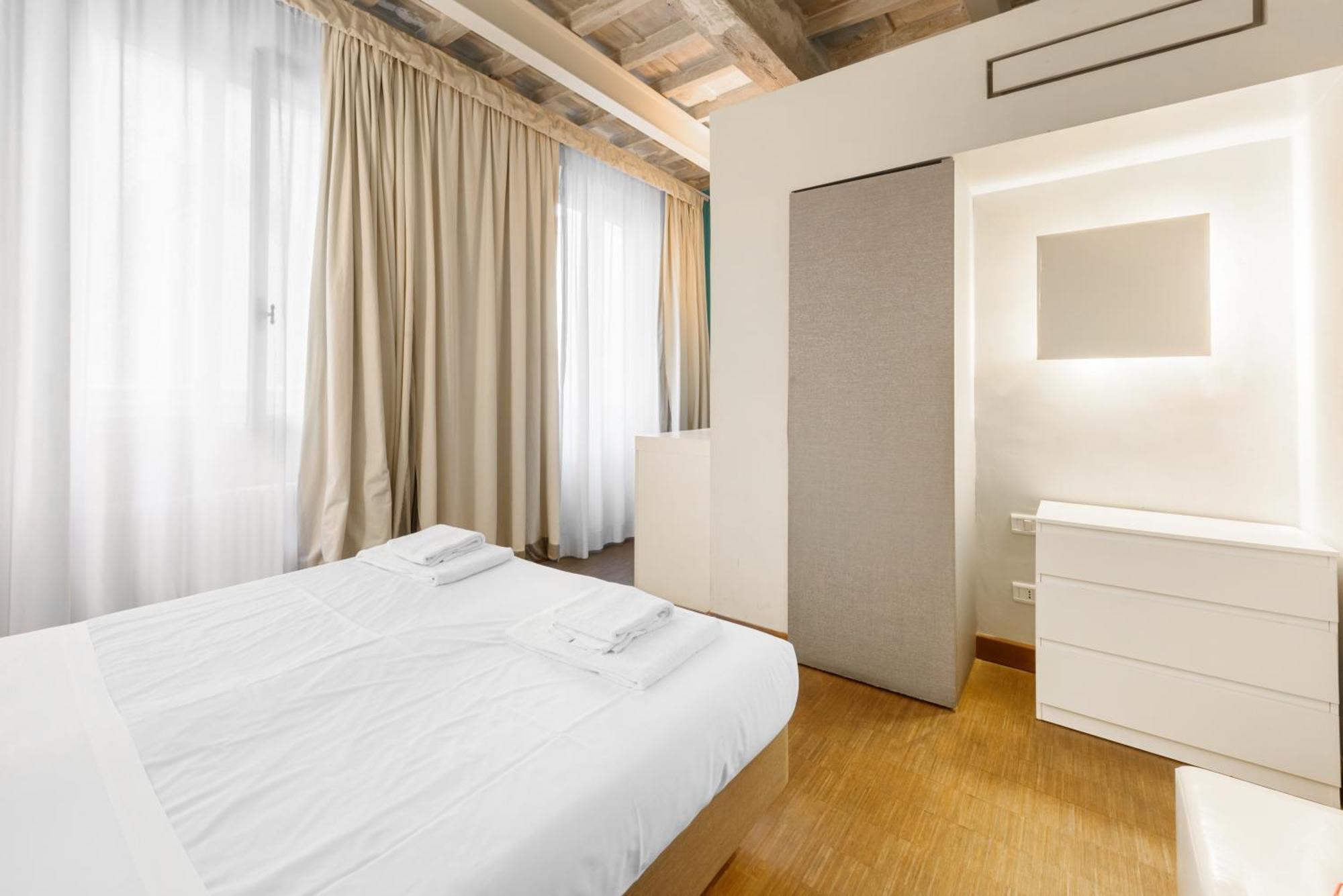 Palazzotto Pitti By Mmega